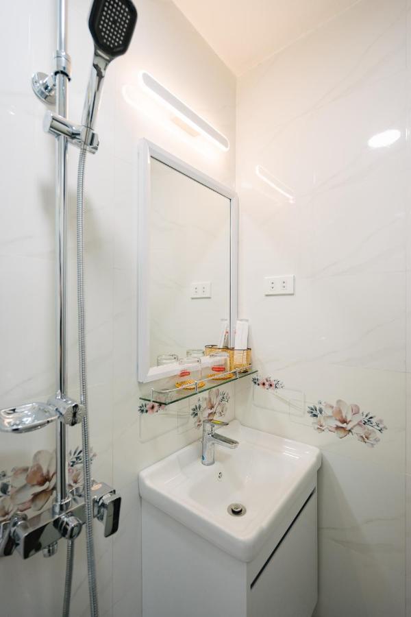 Honey Homestay Hanoi Dış mekan fotoğraf